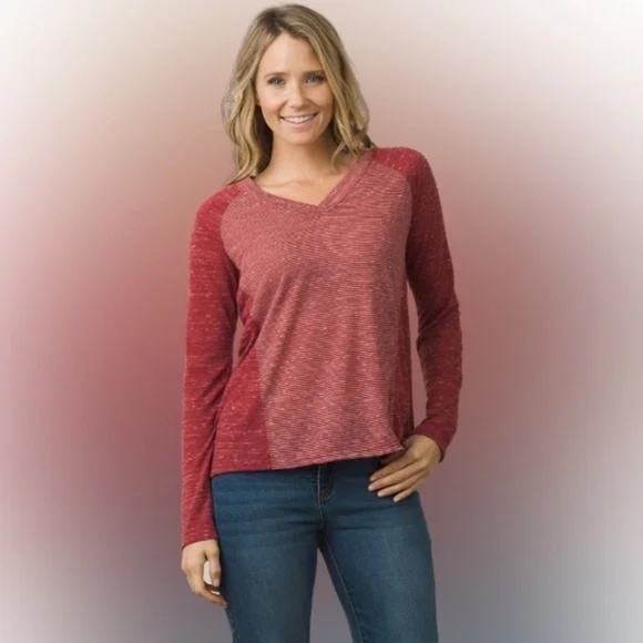 Prana | Marled Red Jinny V-Neck Long Sleeve Open Back Top, Large - Picture 3 of 7